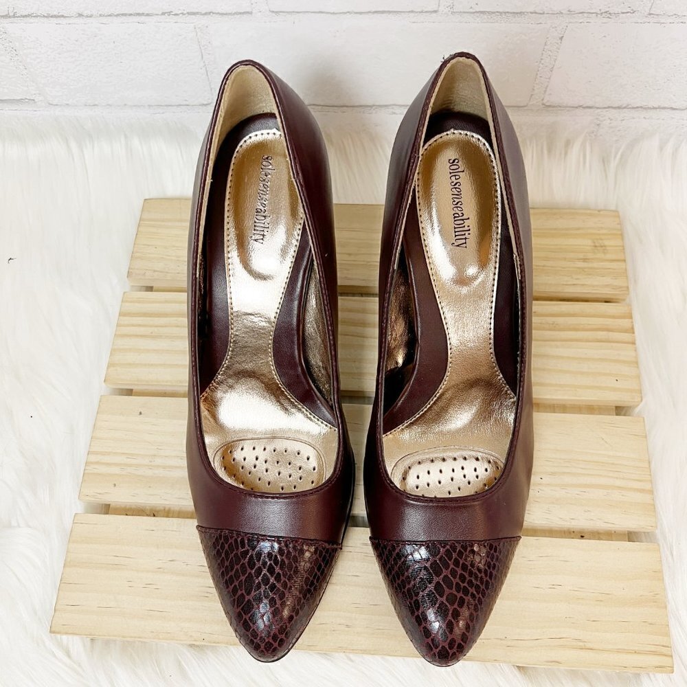 Solesenseability Amanda Maroon Faux Leather Snake Print Cap Toe Pumps Size 10 M - Picture 2 of 6